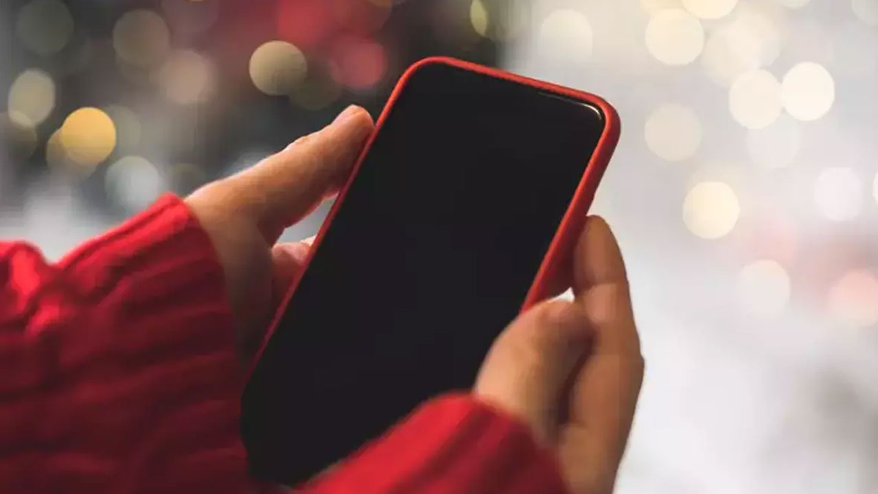 Rüyada telefonla konuşmak ne anlama gelir?