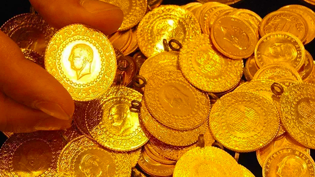 Altında dalgalı seyir sürüyor! İşte 31 Mart Pazar çeyrek ve gram altın fiyatları