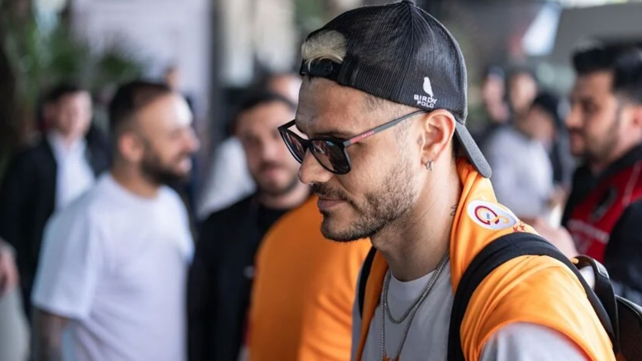 Galatasaray kafilesi Süper Kupa maçı için Şanlıurfa'ya gitti