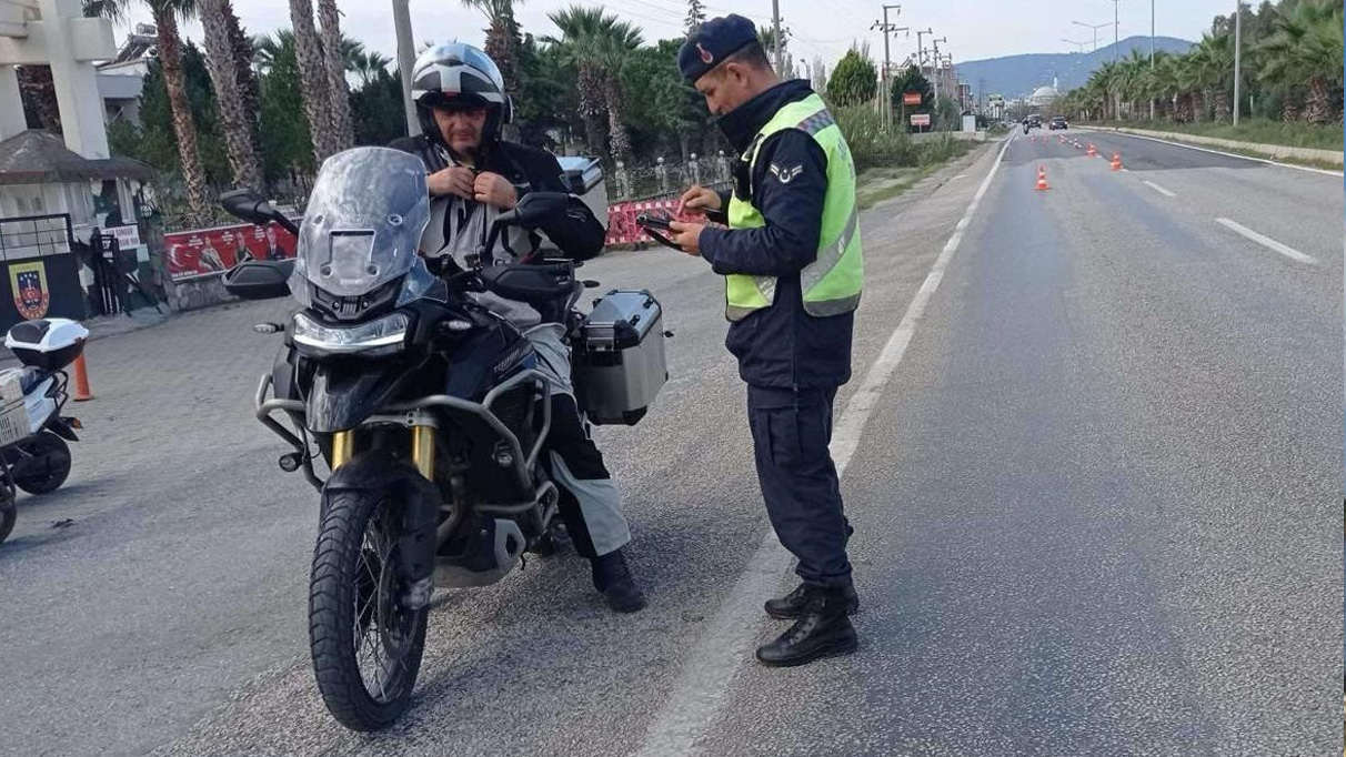 Bayram trafiği denetimi devam ediyor