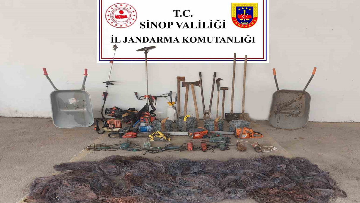 Sinop’ta inşaat malzemesi hırsızlarına suçüstü