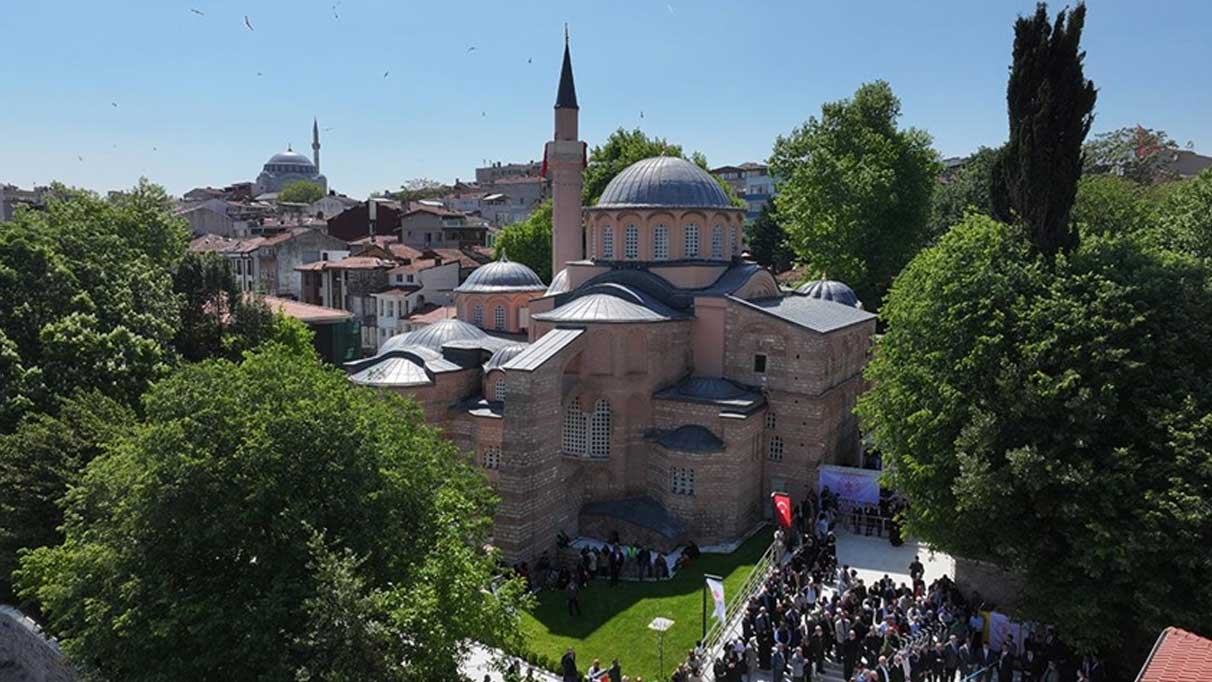 Restore edilen Kariye Camii ibadete açıldı