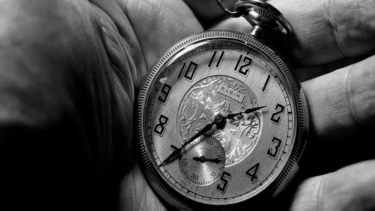 Rüyada saate bakmak ne anlama gelir?