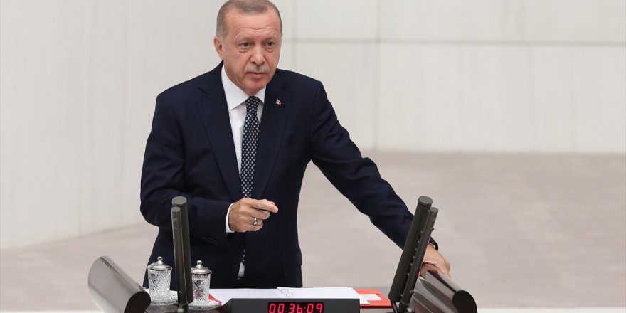 Erdoğan: “Her depremde şamar gibi yüzümüze iniyor!”