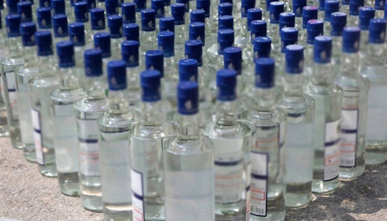 Adana'da 720 litre kaçak etil alkol ele geçirildi