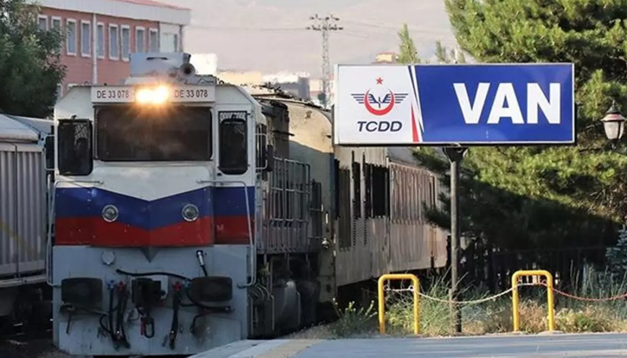 Turizmciler heyecanlı! Van-Tahran tren seferleri başlıyor...