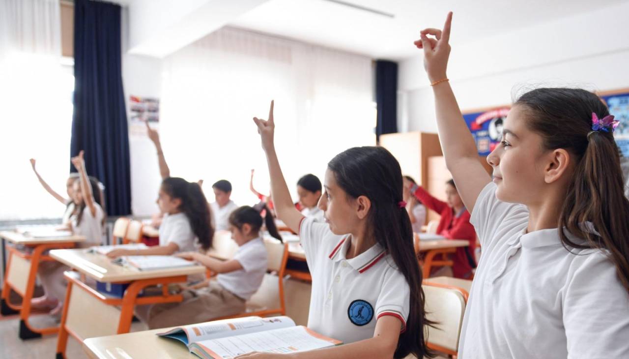 20 milyonu aşkın öğrenci yarın tekrardan dersbaşı yapacak