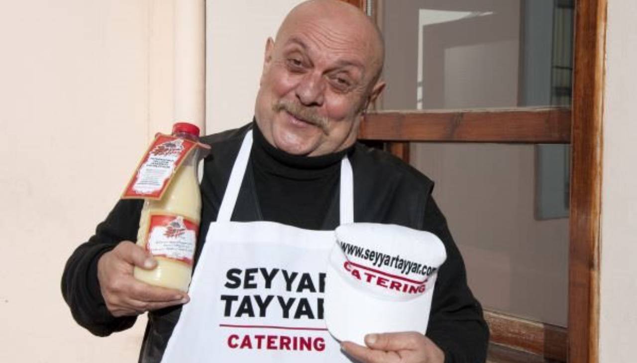 'Seyyar Tayyar' rolüyle hafızalara kazınan usta oyuncu Emin Gümüşkaya hayatını kaybetti