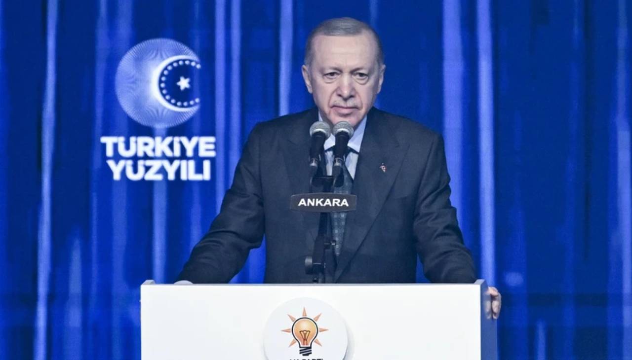 AKP'de 8. Büyük Kongre: Cumhurbaşkanı Erdoğan'dan önemli açıklamalar