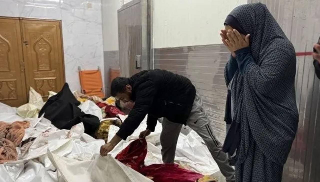 Ateşkesi bozan İsrail Gazze'de katliam yapıyor: Ölü sayısı en az 330