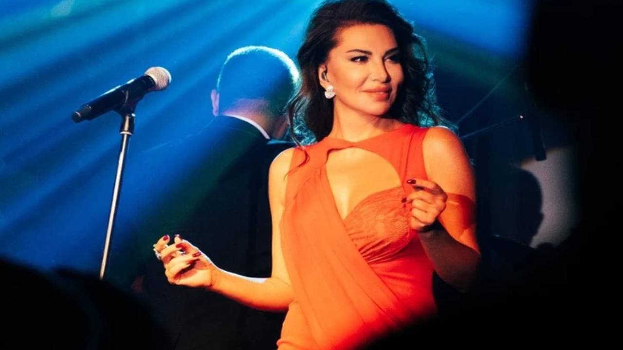 Galatasaray'ın Gecesine Ebru Yaşar Damga Vurdu