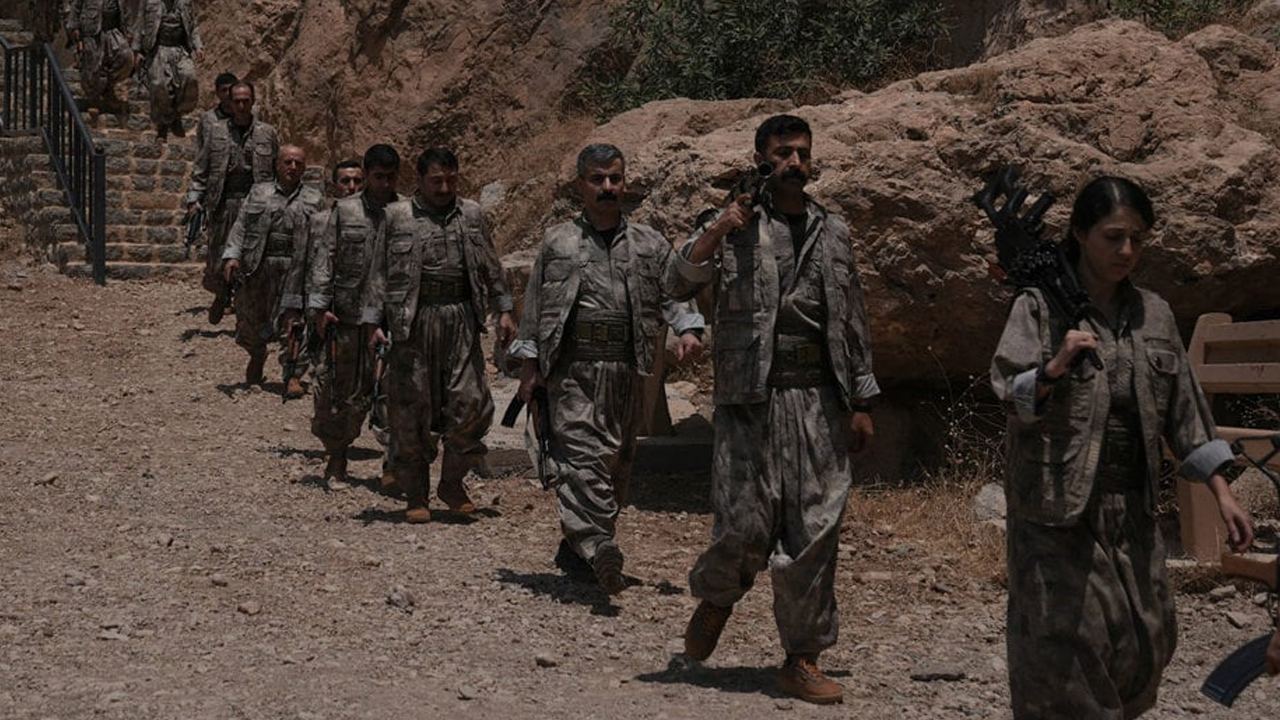 Terör örgütü PKK silah bıraktı