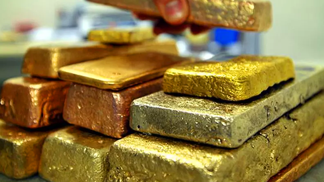 Dev bankalardan yıl sonu altın tahmini geldi! İşte sürpriz rakam