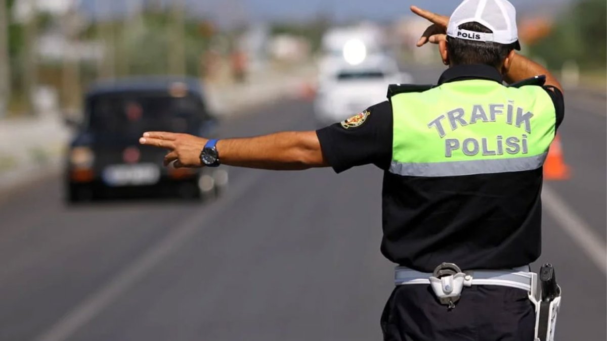 İstanbul'da polis uygulamasında "dur" ihtarına uymadı