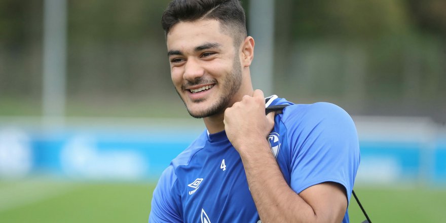 Ozan Kabak Galatasaray'a dönüyor mu?