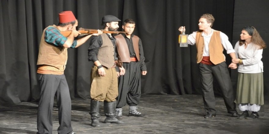 Silivri’nin ilk müzikal tiyatrosuna yoğun ilgi