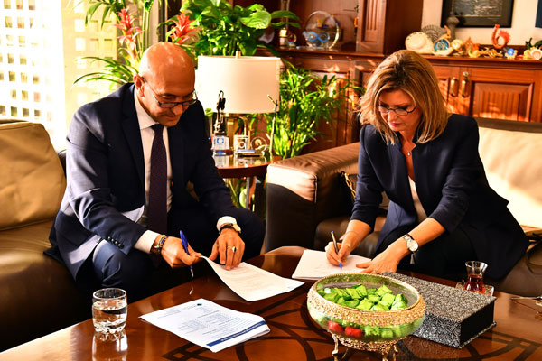 Tunç Soyer'den istihdam hamlesi!