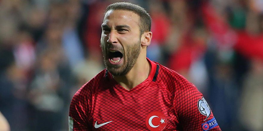 Cenk Tosun'dan Milli Takım'a kötü haber