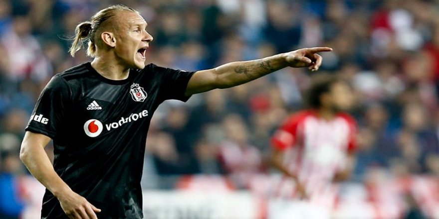 Beşiktaş'ın Hırvat yıldızı Domagoj Vida paylaşılamıyor!