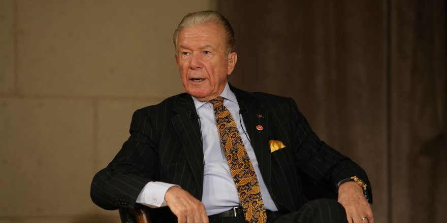 Uğur Dündar ekranlara geri döneceği kanalı açıkladı