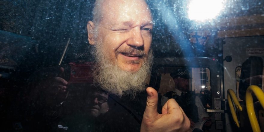 Assange cezaevinde saldırıya uğradı