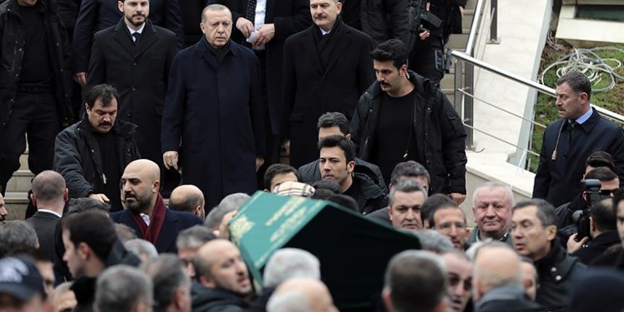 Yılmaz son yolculuğuna uğurlandı