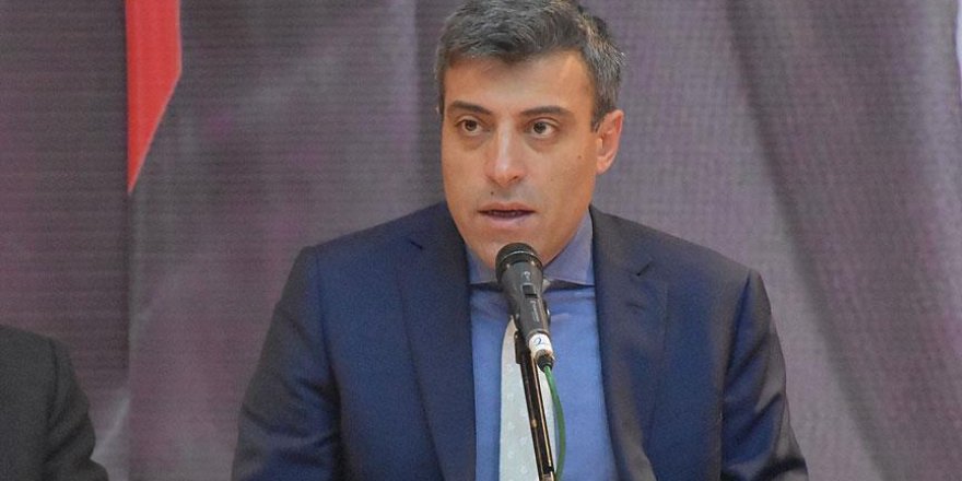 Demokrasinin ileriye taşınması için çalışmalıyız