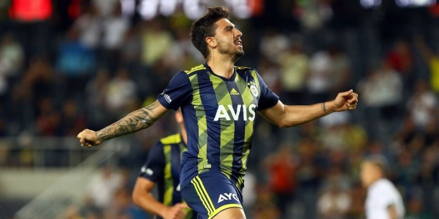 Ozan Tufan Fenerbahçe ile nikah tazeledi