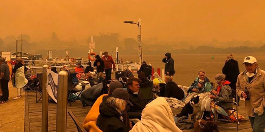 Avustralya’daki yangında 4 bin kişi tahliye edildi