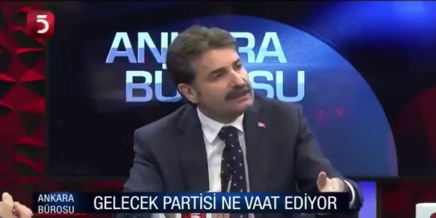 Ayhan Sefer Üstün: "Davutoğlu'nun Menderes'ten farkı idam edilmemiş olması"