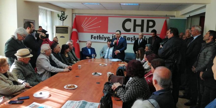 "Cumhuriyet kazanımlarımıza sarılacağımız günler yakın"