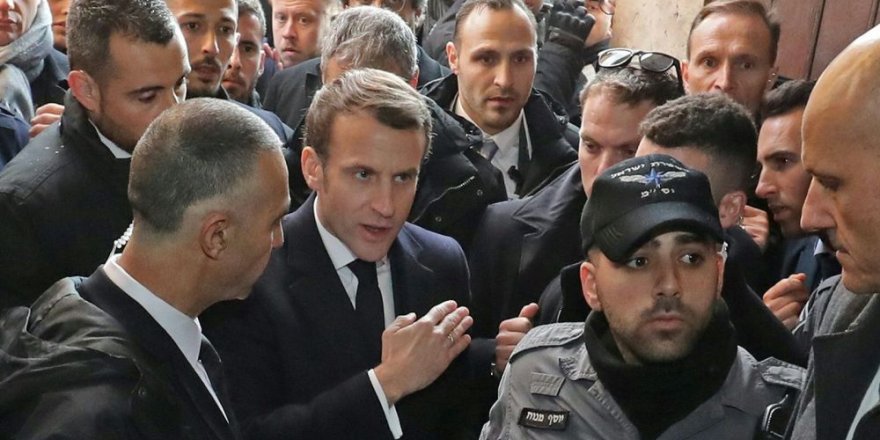 Emmanuel Macron İsrail polisi ile tartıştı