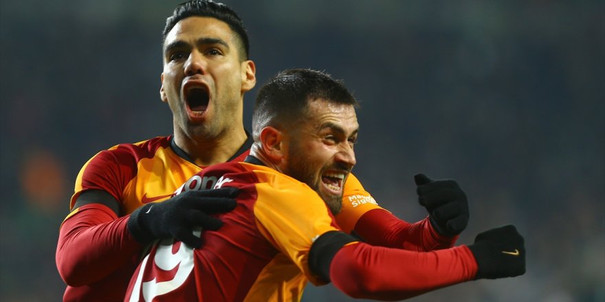 Galatasaray Konya'da dolu dizgin!