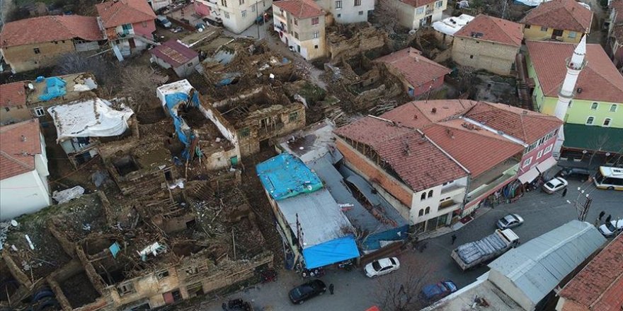 Alevi köylerine yardım gitmediği iddialarına Valilik'ten yalanlama