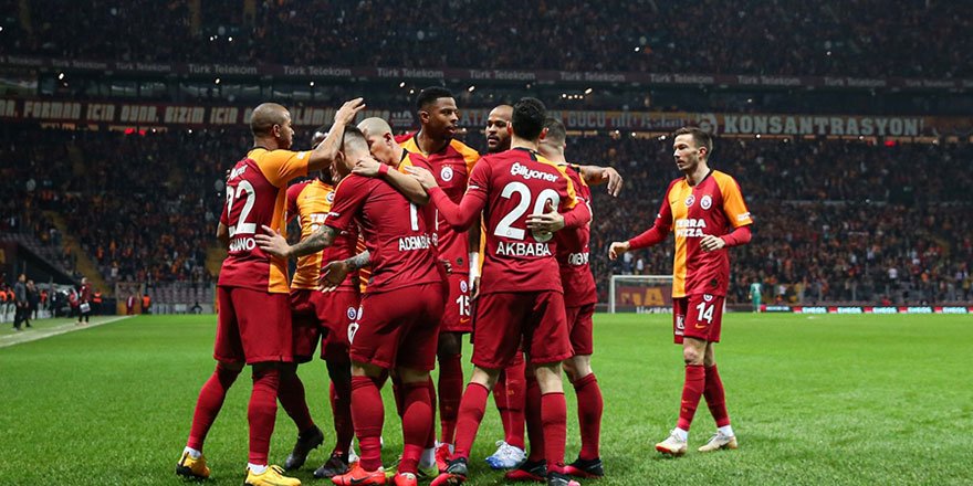 Galatasaray Kayseri'yi dörtledi!