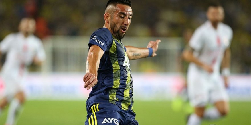 Fenerbahçeli Isla: "Transfer telefonu geldi"