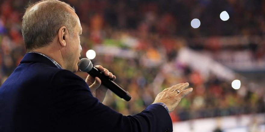 Hiç kimsenin toprağında gözümüz yoktur