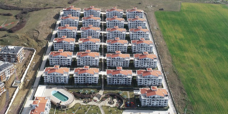 Yalova Belediyesi'nden zimmetine para geçiren muhasebeci 1 milyon TL değerinde villa almış