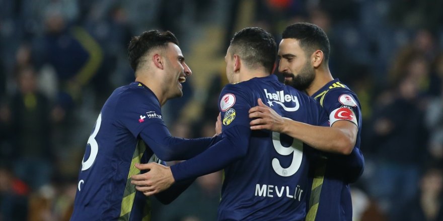 Fenerbahçe Türkiye Kupası'nda yarı finalde