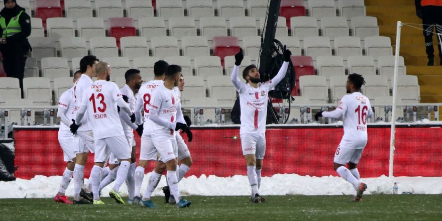 Sivasspor'a kupada Antalya şoku!