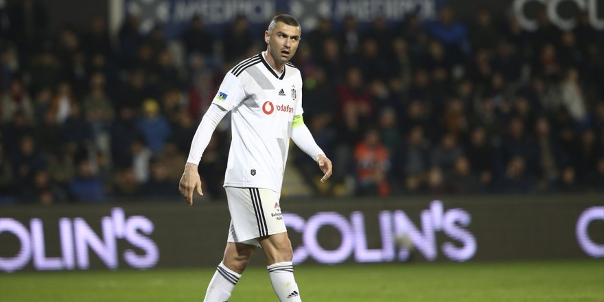 Beşiktaş'ta Burak Yılmaz gerilimi