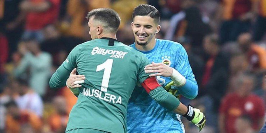 Galatasaraylı Muslera, en beğendiği kalecileri açıkladı