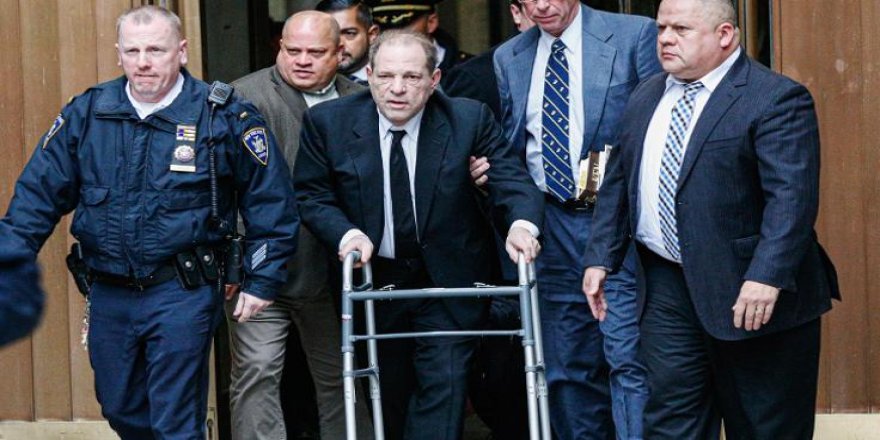 Harvey Weinstein tecavüzden suçlu bulundu