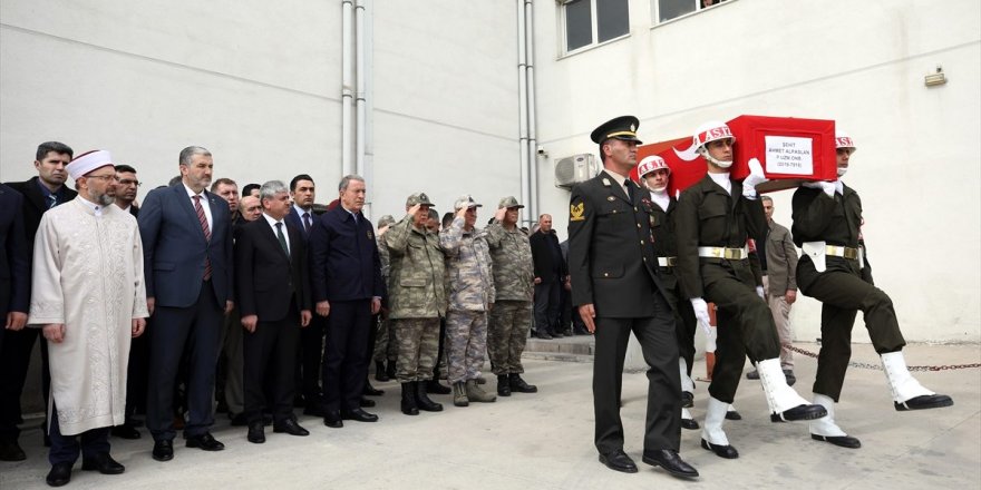 CHP heyeti Hatay'da: Askerlerimiz savunmasız kalmış