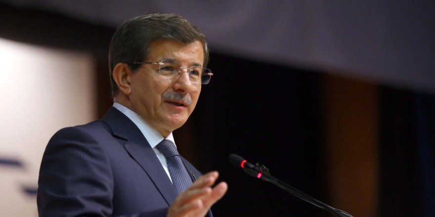 Davutoğlu'ndan Erdoğan'a: "O gece telefonumuza çıkmadı"