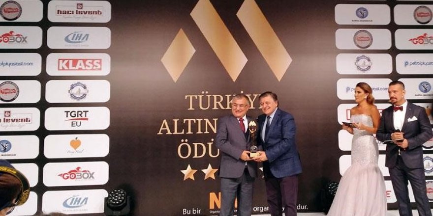 Ödül ve bağış yağdı