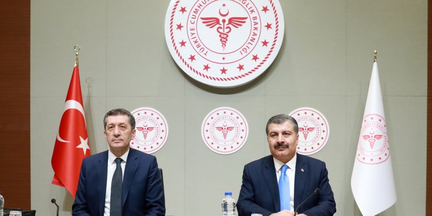 Okullara verilen ara 30 Nisan'a kadar uzatıldı