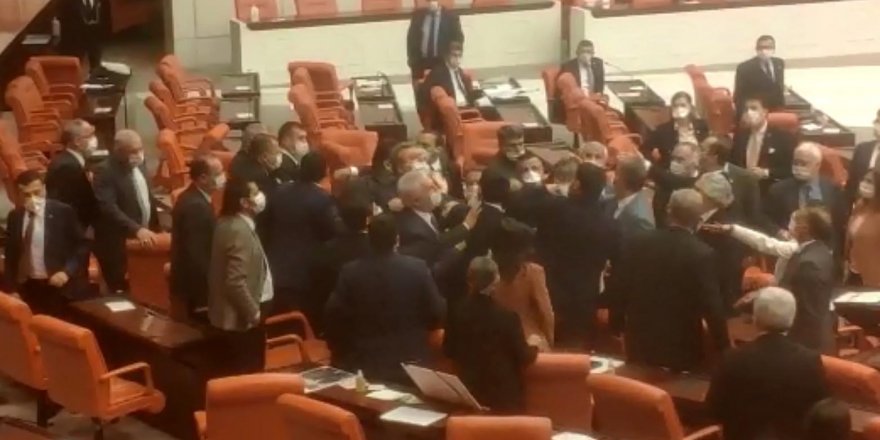 Meclis'te 'kancık' kavgası!
