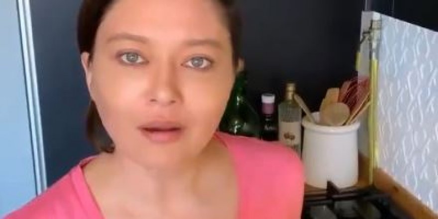 Nurgül Yeşilçay, Duygu Özaslan’la böyle dalga geçti