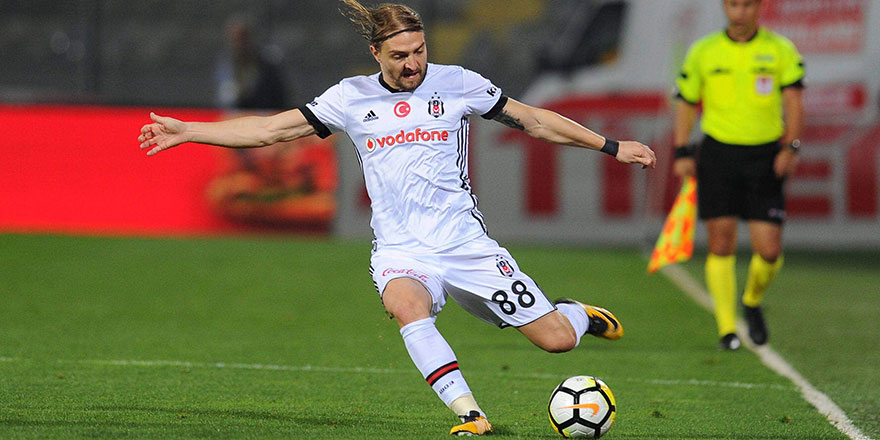 Beşiktaş'tan Caner'e yeni teklif